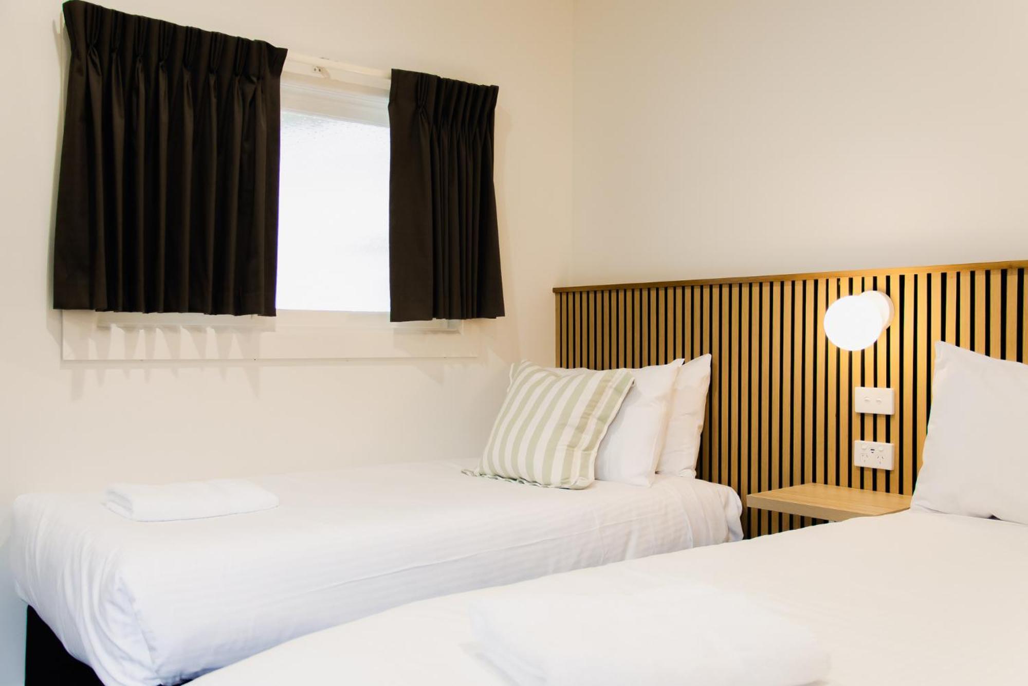 High Street Motel Эчука Экстерьер фото
